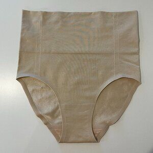 Wacoal Women's Smooth Series Shaping Brief Panty sz L